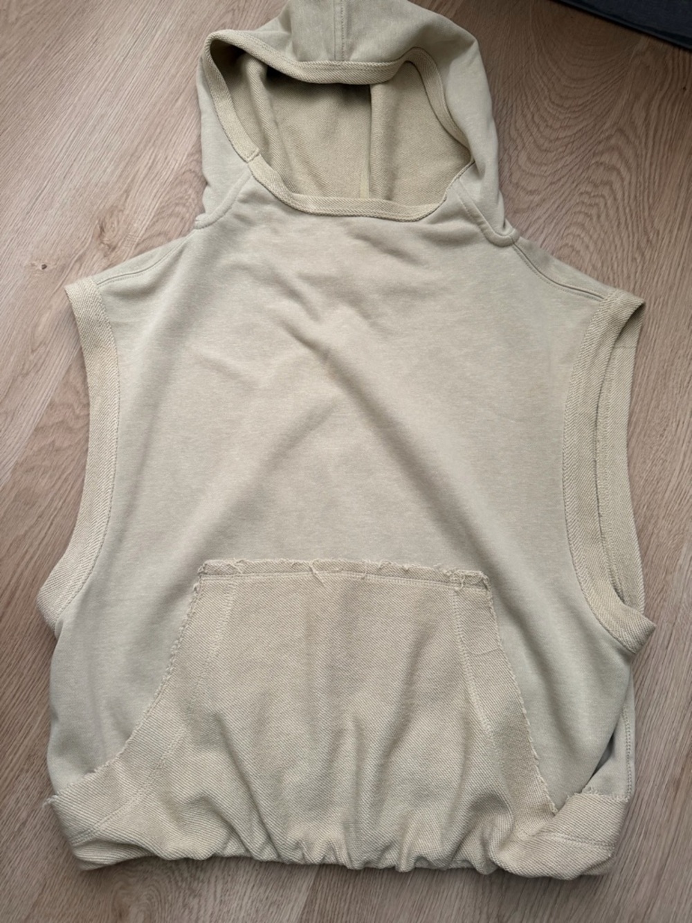 BUCKETLIST Sleeveless Hooded Top in Beige